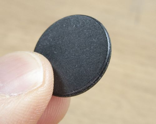 Image of 20mm PPS Disc Tag NTAG424 NFC tag