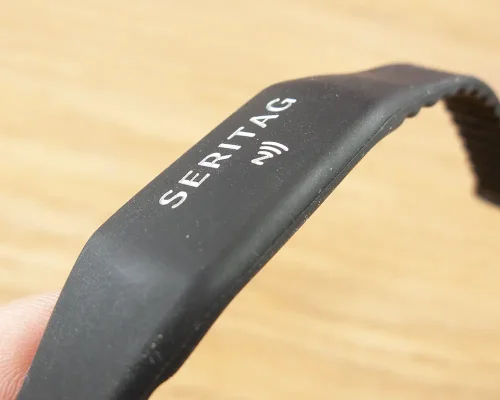 Close up image of an NFC Ridged Slim Popclip NFC Wristband