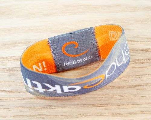 Side view of the NFC Elastic Fabric NFC Wristband