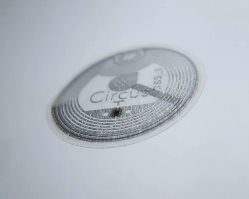 Side view of the NFC 22mm Clear NTAG213