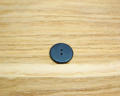 Detail of an NFC 25mm PPS Disc Tag