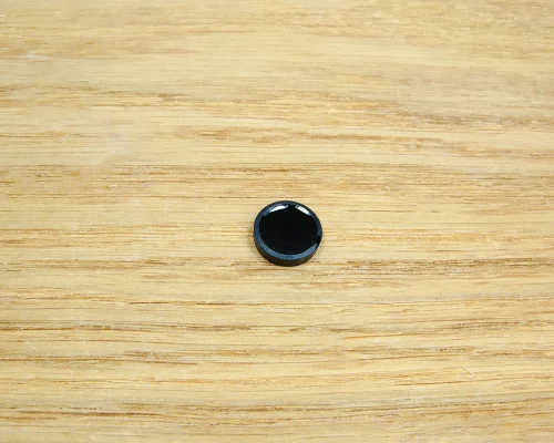 Detail of an NFC 13mm On-Metal PPS Disc Tag