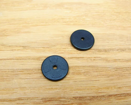 Detail of an NFC 20mm On-Metal PPS Disc Tag