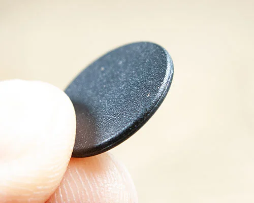 Detail of an NFC 16mm Ultrathin Disc ICODE SLIX