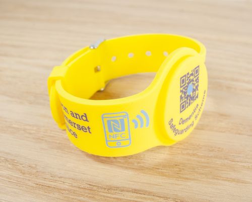 Side view of the NFC Adjustable Premium NFC Wristband